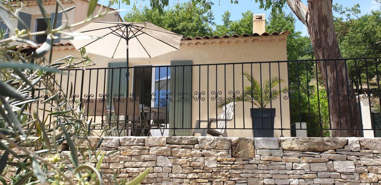Une Maison En Provence Pierrevert Eksteriør billede